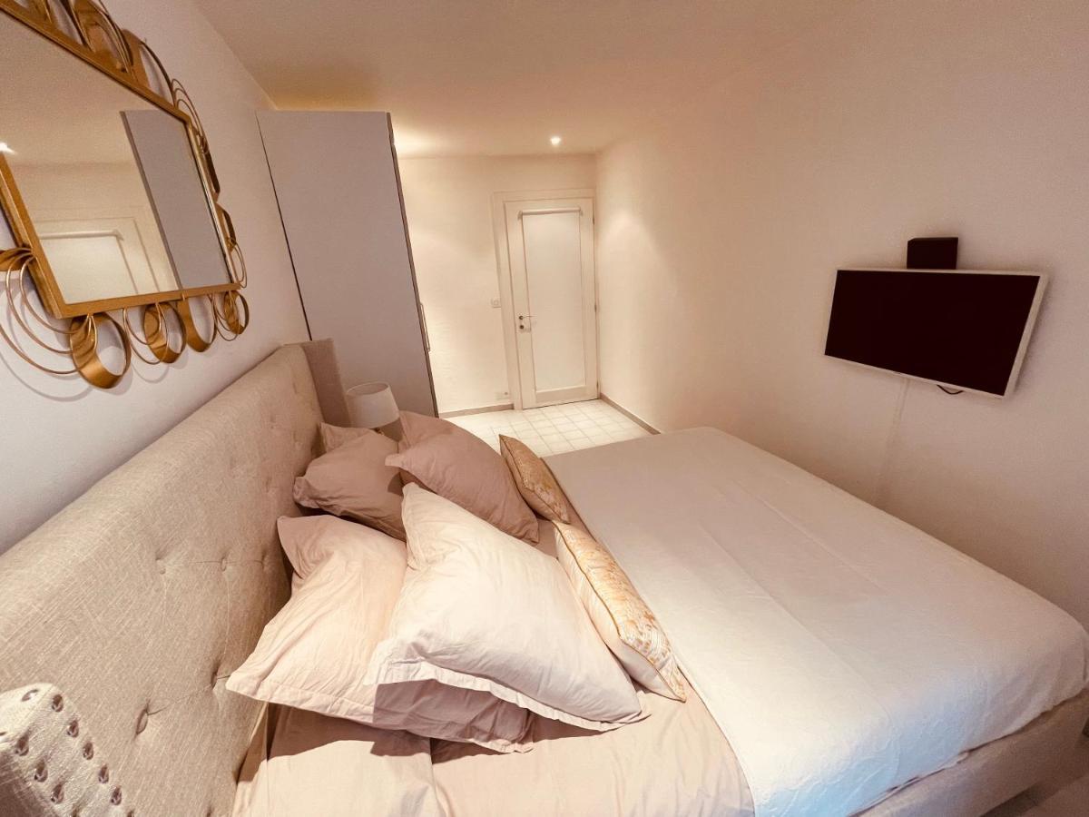 Nice Renting - Paganini - Spacious Apartment - 2 Bedrooms - King Bed - Bathtub - Heart Of Ницца Экстерьер фото